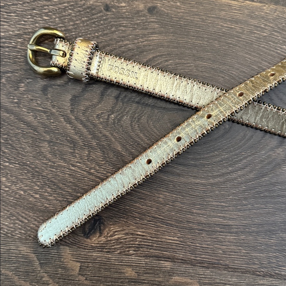 Fossil metallic thin leather belt
